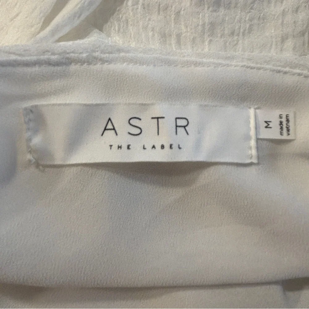 ASTR The Label Blouse Puff Balloon Sleeve Bubble Top Tie Back Size M